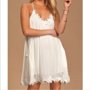 Lush Lily Ivory Shift Dress. Size L.
